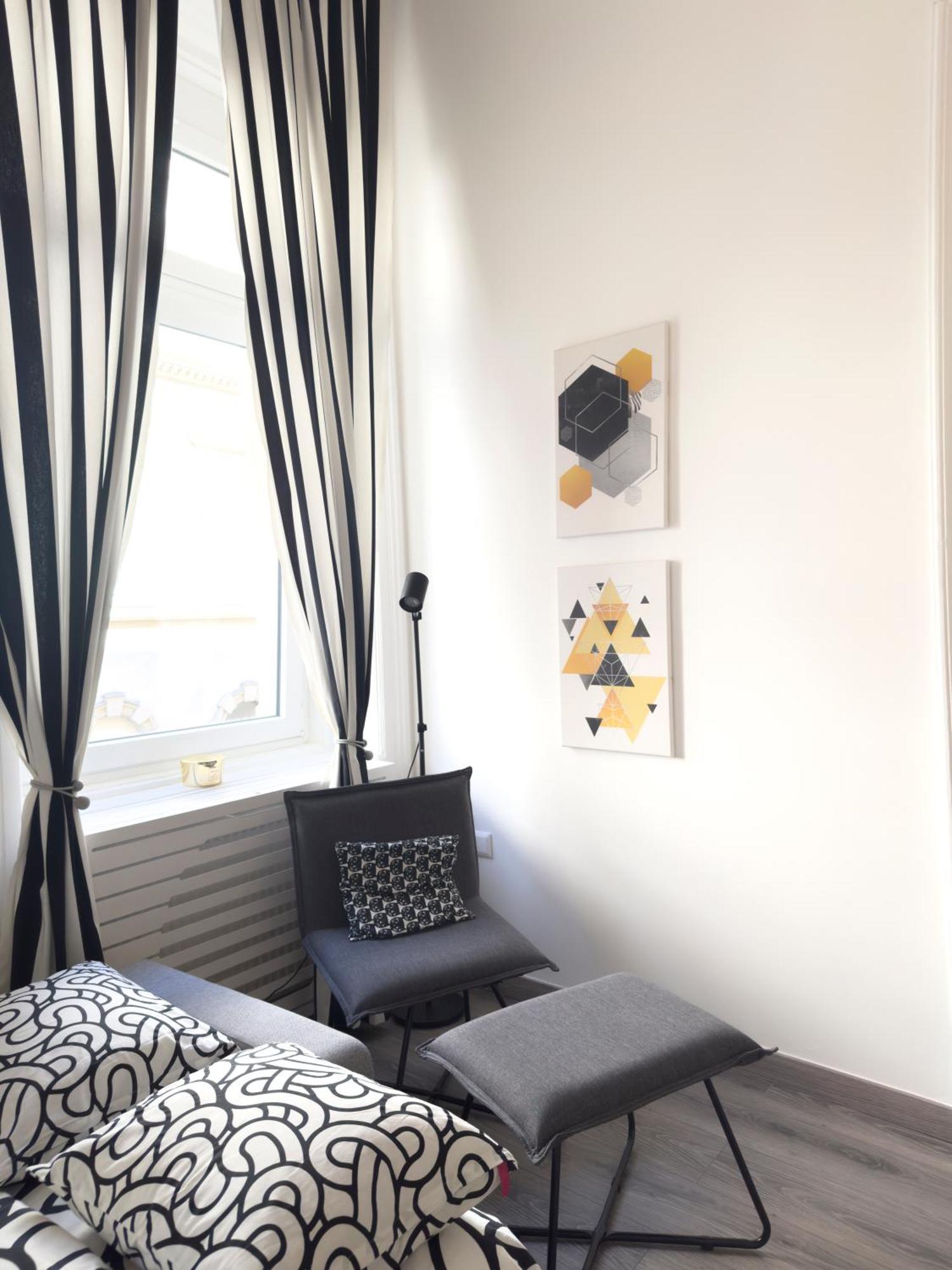 R&R Central Apartment Будапеща Екстериор снимка