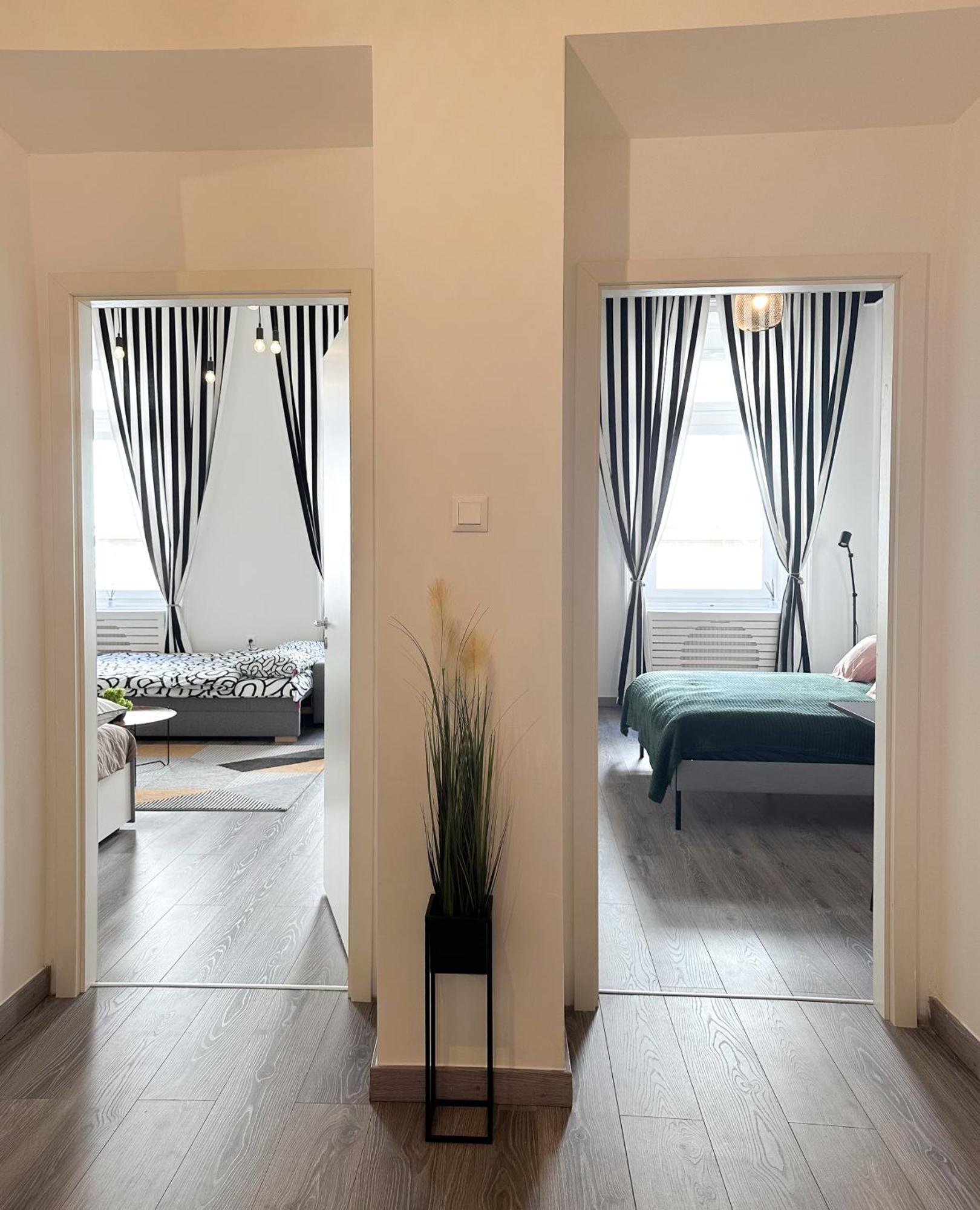 R&R Central Apartment Будапеща Екстериор снимка