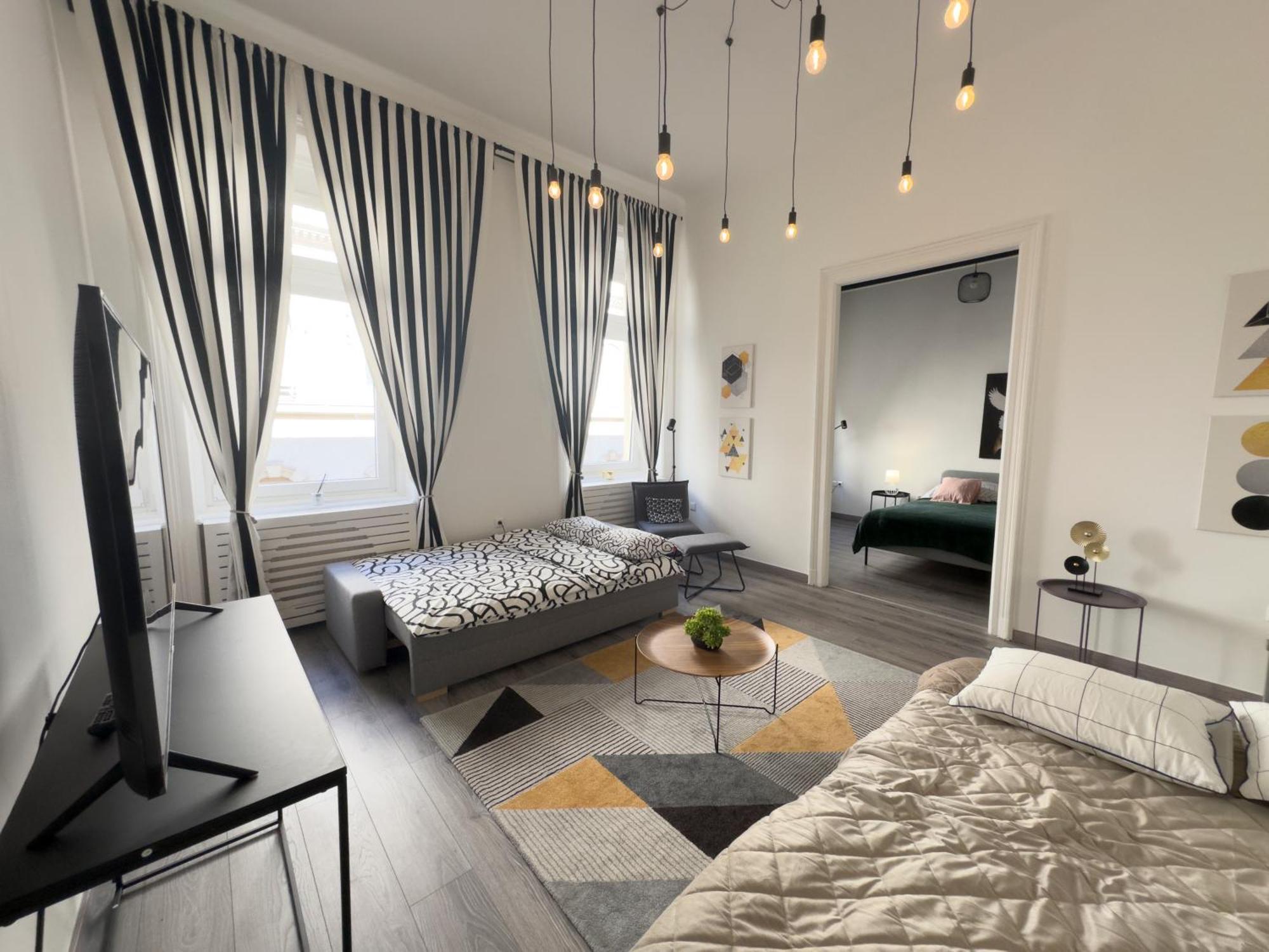 R&R Central Apartment Будапеща Екстериор снимка